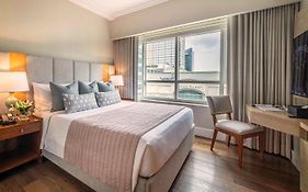 Aruga Apartments By Rockwell Makati